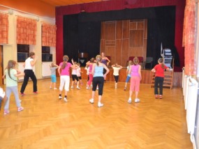 zumba-deti-v-ddm-2013-1